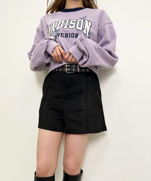 INGNI(イング)の「フェイクレザーショートパンツ/B(その他パンツ・レディース・ブラック/アイボリー/ブラック系その他・FREE)」の9枚目の写真