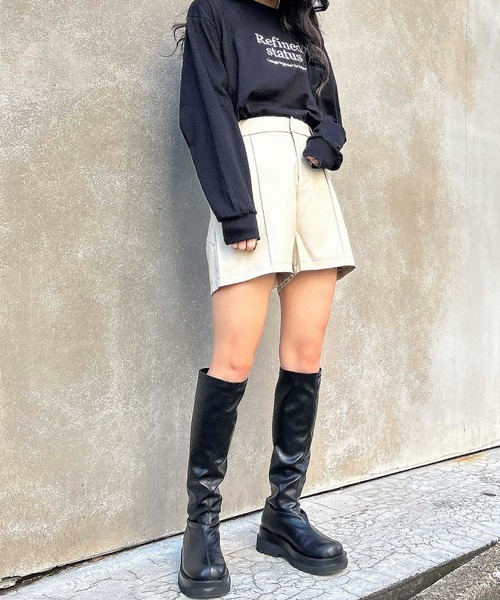 INGNI(イング)の「フェイクレザーショートパンツ/B(その他パンツ・レディース・ブラック/アイボリー/ブラック系その他・FREE)」の11枚目の写真