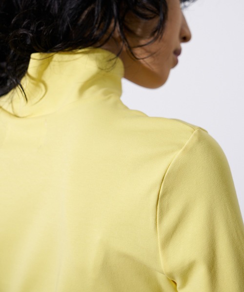 4youstory(フォーユーストーリー)の「【4youstory】カットアウトハイネックロングTシャツ(Tシャツ/カットソー・レディース・グレー/ネイビー/イエロー・FREE)」の22枚目の写真