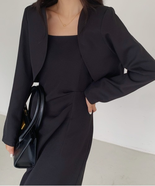 ECLIN（エクラン）の「ショート丈テーラージャケットコンビキャミソールワンピース２点セット（ワンピース・レディース・ブラック/ベージュ/ブラウン・S/M）」の13枚目の写真