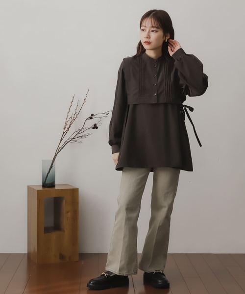 SENSE OF PLACE by URBAN RESEARCH(センスオブプレイスバイアーバンリサーチ)の「ベストレイヤードシャツ(シャツ/ブラウス・レディース・チャコールグレー/オフホワイト/グリーン/ブルー系その他・ONE)」の14枚目の写真