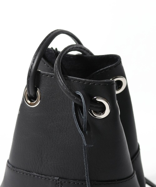 marco masi（マルコマージ）の「MARCO MASI/マルコマージ 巾着バッグ（ショルダーバッグ・レディース・ブラック/キャメル/ホワイト・FREE）」の8枚目の写真