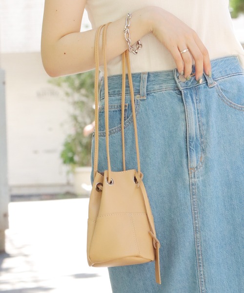 marco masi（マルコマージ）の「MARCO MASI/マルコマージ 巾着バッグ（ショルダーバッグ・レディース・ブラック/キャメル/ホワイト・FREE）」の15枚目の写真