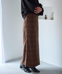 サイドベルトチェック柄Iラインスカート