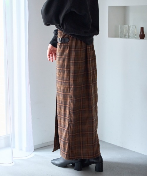 TRIANGLE PALETTE(トライアングルパレット)の「サイドベルトチェック柄Iラインスカート(スカート・レディース・ブラウン/ネイビー/ベージュ・FREE)」の6枚目の写真