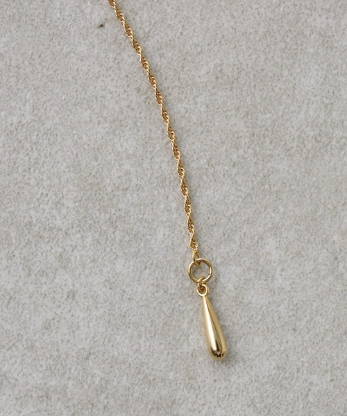 BEARDSLEY（ビアズリー）の「Knotモチーフネックレス（ネックレス・レディース・ゴールド・FREE）」の5枚目の写真