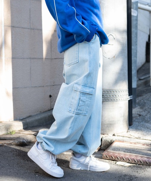WEGO(ウィゴー)の「WEGO/デニムワイドカーゴパンツ(カーゴパンツ・レディース・ライトインディゴブルー/インディゴブルー・FREE)」の14枚目の写真