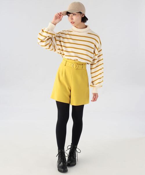 To b. by agnes b.（トゥービーバイアニエスベー）の「ハイウエストショートパンツ（その他パンツ・レディース・イエロー・40/38/36）」の7枚目の写真