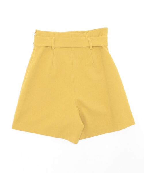 To b. by agnes b.（トゥービーバイアニエスベー）の「ハイウエストショートパンツ（その他パンツ・レディース・イエロー・40/38/36）」の2枚目の写真