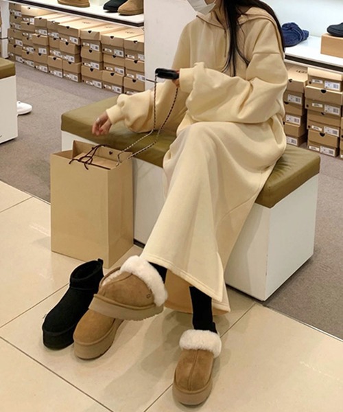 Jewelobe（ジュエローブ）の「ハーフジップビッグカラースウェットマキシワンピース（ワンピース・レディース・ベージュ/ネイビー/杢グレー・FREE）」の21枚目の写真