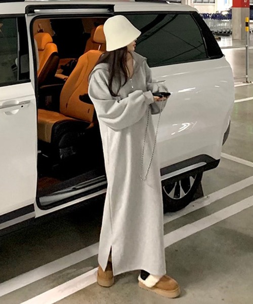 Jewelobe（ジュエローブ）の「ハーフジップビッグカラースウェットマキシワンピース（ワンピース・レディース・ベージュ/ネイビー/杢グレー・FREE）」の22枚目の写真