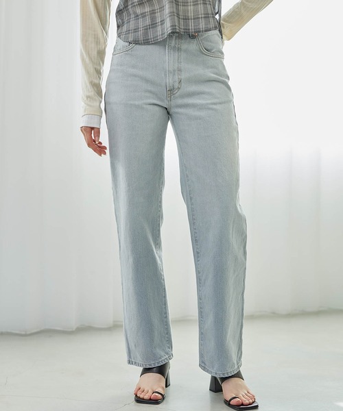 SOMETHING（サムシング）の「SOMETHING/サムシング ELSAヴィンテージストレートデニムパンツ（デニムパンツ・レディース・ブルー系その他/ライトインディゴブルー/ブルー/ブルー系その他2/インディゴブルー/ブルー系その他3/ブラック系その他/グレー/ブルー系その他4/ライトグレー/ブルー系その他5・X-SMALL/SMALL/MEDIUM）」の3枚目の写真