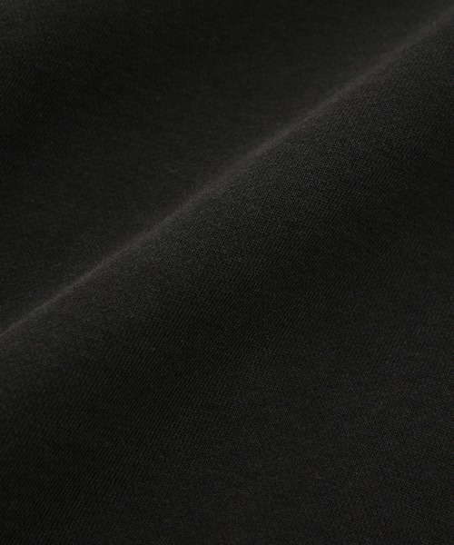 HEAR MY NAME（ヒアマイネーム）の「HEAR MY NAME/別注アストロノーツスヌーピー ブラッククルーネックスウェット（スウェット・メンズ・ブラック・M/L）」の7枚目の写真