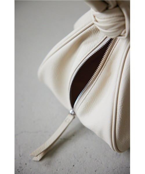 STYLEMIXER（スタイルミキサー）の「ノットワンハンドルバッグ（ハンドバッグ・レディース・アイボリー/ブラック/ベージュ・FREE）」の17枚目の写真