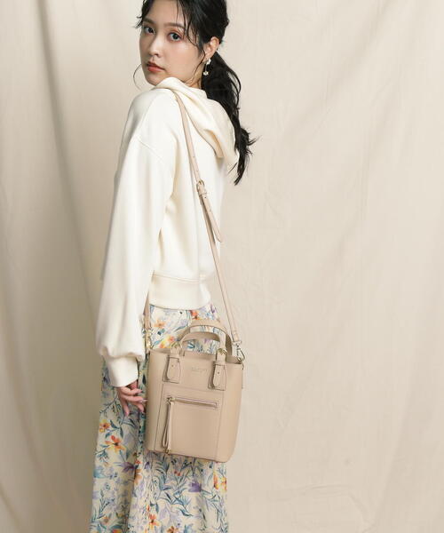 JILL by JILL STUART(ジルバイジルスチュアート)の「◇ウィークデイコレクション(ポートレイトポシェット)(ショルダーバッグ・レディース・ベージュ/グレー/ブラック・FREE)」の19枚目の写真