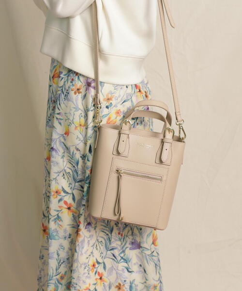 JILL by JILL STUART(ジルバイジルスチュアート)の「◇ウィークデイコレクション(ポートレイトポシェット)(ショルダーバッグ・レディース・ベージュ/グレー/ブラック・FREE)」の17枚目の写真
