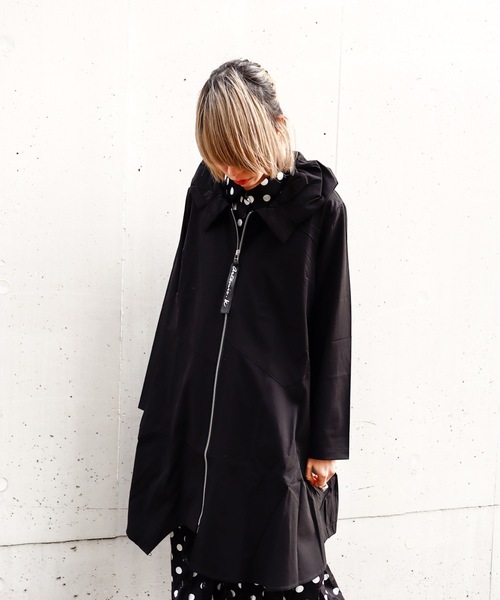 rovtski（ロフトスキー）の「ストレッチロングパーカー（パーカー・レディース・ベージュ/ブラック/ブルー・FREE）」の10枚目の写真