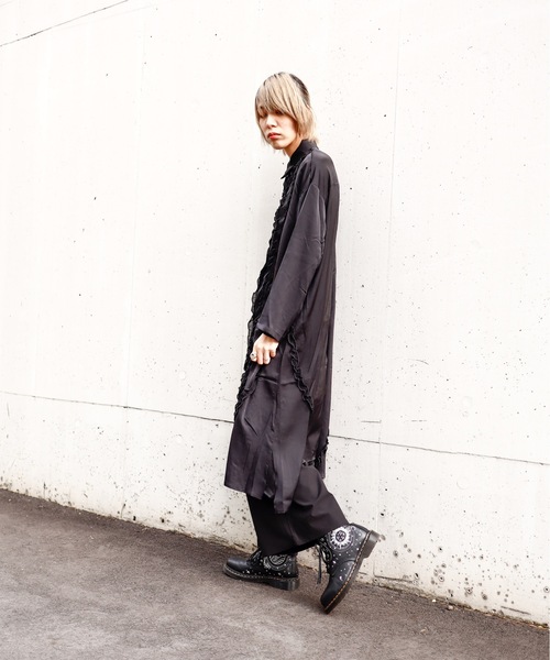 rovtski（ロフトスキー）の「ストレッチロングパーカー（パーカー・レディース・ベージュ/ブラック/ブルー・FREE）」の19枚目の写真