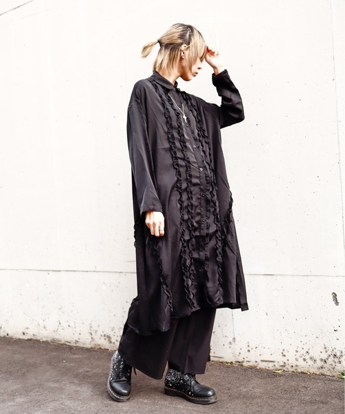 rovtski（ロフトスキー）の「ストレッチロングパーカー（パーカー・レディース・ベージュ/ブラック/ブルー・FREE）」の21枚目の写真