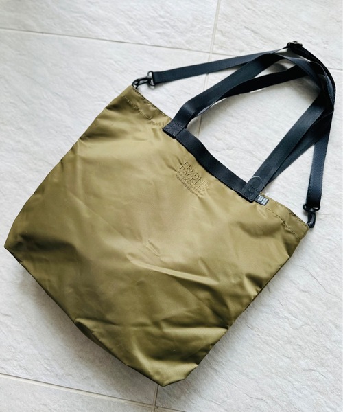 FREDRIK PACKERS(フレドリックパッカーズ)の「FREDRIK PACKERS フレドリックパッカーズ VAIL FLIGHT SATIN 2WAY トートBAG(ショルダーバッグ・レディース・ブラック/オリーブ/グリーン・ONESIZE)」の18枚目の写真