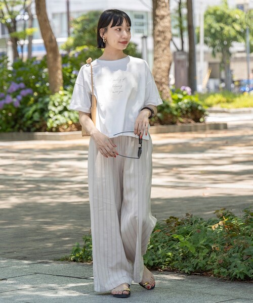 BEAMS HEART（ビームスハート）の「BEAMS HEART / BOXロゴ Tシャツ（Tシャツ/カットソー・レディース・オフホワイト/クリアブラック/ライトパープル・FREE）」の5枚目の写真