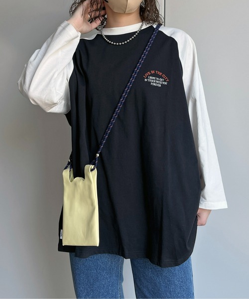 CPCM(シーピーシーエム)の「ラグラン1ポイント刺繍T(Tシャツ/カットソー・レディース・ブラック/ホワイト・LARGE/MEDIUM)」の1枚目の写真