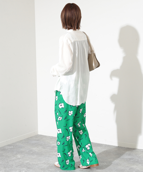 SLOBE IENA（スローブイエナ）の「コットンドビー バンドカラーブラウス（シャツ/ブラウス・レディース・チャコールグレー/グリーン/ホワイト・FREE）」の18枚目の写真
