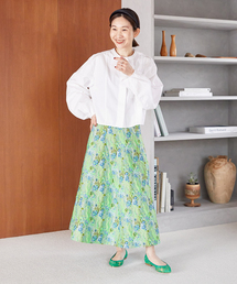 大草直子さんヴェルメイユパーイエナフラワージャガードタックス