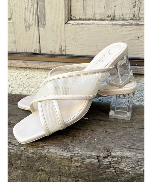 dazzlin(ダズリン)の「クロスメッシュシアーサンダル(サンダル・レディース・シルバー/ベージュ・LARGE/MEDIUM)」の7枚目の写真