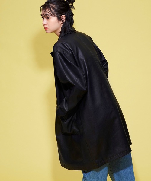 FOREVER 21(フォーエバー トゥエンティーワン)の「【POP】フェイクレザーロングジャケット(その他アウター・レディース・ブラック・FREE)」の6枚目の写真