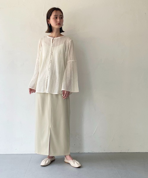 CLEIO(クレイオ)の「【CLEIO】ベルスリーブレースシャツ(シャツ/ブラウス・レディース・ブラック/アイボリー/ライトベージュ・FREE)」の10枚目の写真