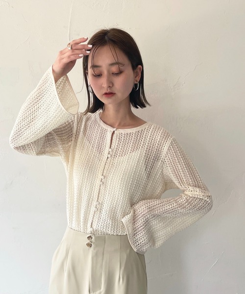 CLEIO(クレイオ)の「【CLEIO】ベルスリーブレースシャツ(シャツ/ブラウス・レディース・ブラック/アイボリー/ライトベージュ・FREE)」の14枚目の写真