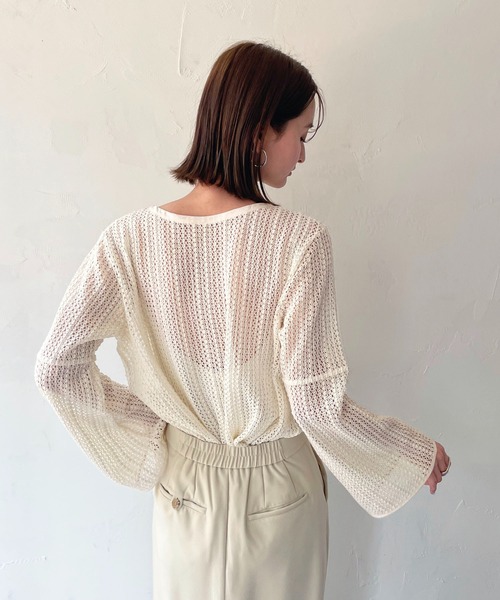 CLEIO(クレイオ)の「【CLEIO】ベルスリーブレースシャツ(シャツ/ブラウス・レディース・ブラック/アイボリー/ライトベージュ・FREE)」の17枚目の写真