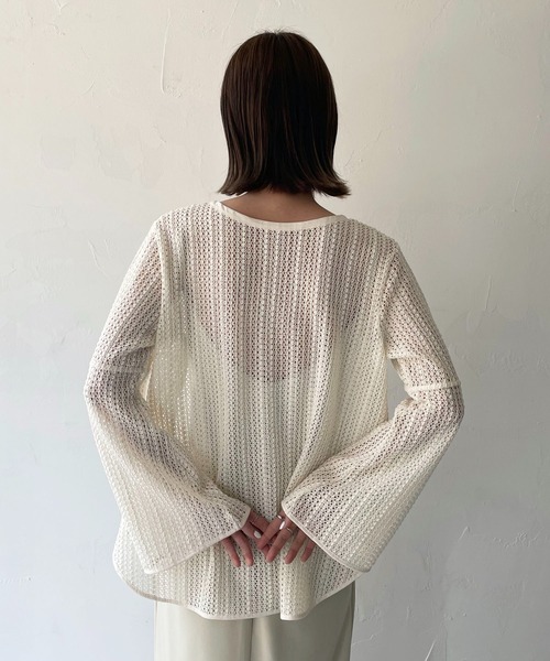 CLEIO(クレイオ)の「【CLEIO】ベルスリーブレースシャツ(シャツ/ブラウス・レディース・ブラック/アイボリー/ライトベージュ・FREE)」の9枚目の写真