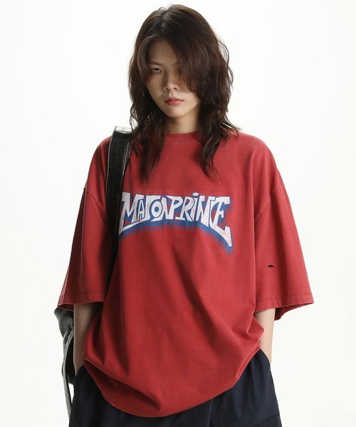 MASONPRINCE(メイソンプリンス)の「オーバーサイズ ダメージ加工 かすれロゴプリントTシャツ DT5002【MASONPRINCE】(Tシャツ/カットソー・メンズ・レッド/ホワイト/ネイビー・L/S/M)」の3枚目の写真