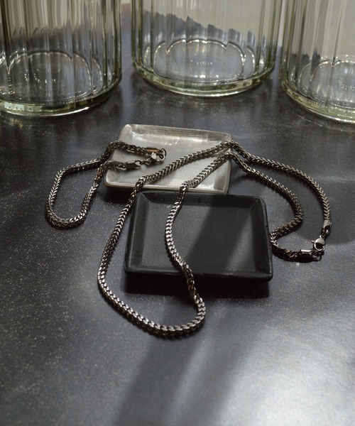 BROTHERHOOD（ブラザーフッド）の「【BROTHERHOOD】テトラヒードンネックレス「サージカルステンレス」（ネックレス・メンズ・シルバー・FREE）」の4枚目の写真