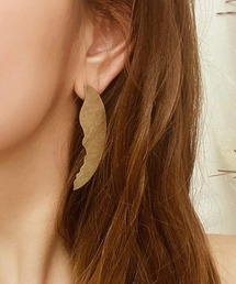 emouv by est ユニークシェイプピアス