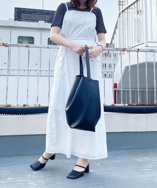 Reurie'(レウリィ)の「【ZOZO限定】ナイロンミリタリーワンピース / 夏服 ミリタリー 大人カジュアル レイヤード ノースリーブ キャミワンピ(ワンピース・レディース・ホワイト/ブラック・FREE)」の5枚目の写真