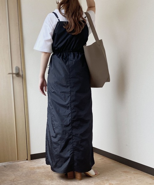 Reurie'(レウリィ)の「【ZOZO限定】ナイロンミリタリーワンピース / 夏服 ミリタリー 大人カジュアル レイヤード ノースリーブ キャミワンピ(ワンピース・レディース・ホワイト/ブラック・FREE)」の19枚目の写真