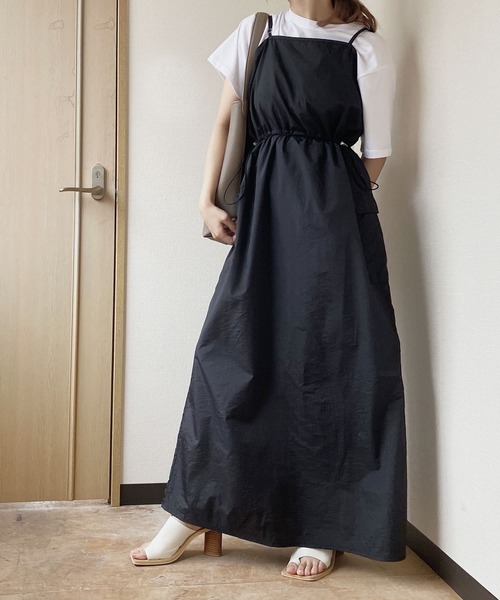 Reurie'(レウリィ)の「【ZOZO限定】ナイロンミリタリーワンピース / 夏服 ミリタリー 大人カジュアル レイヤード ノースリーブ キャミワンピ(ワンピース・レディース・ホワイト/ブラック・FREE)」の11枚目の写真