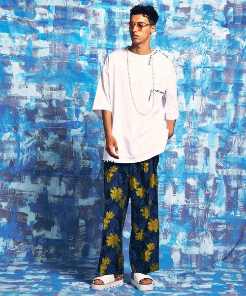 MAISON SPECIAL オーバーサイズメニーステッチクルーネックTシャツ MAISON SPECIAL(メゾンスペシャル) ⁄ オーバーサイズメニーステッチ