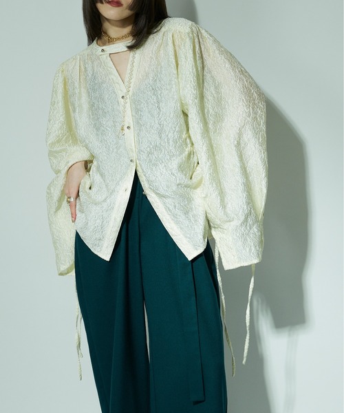 Ezick(エジック)の「Blooming jacquard 2way フェアリーブラウス(シャツ/ブラウス・レディース・グリーン/ラベンダー/ホワイト・FREE)」の19枚目の写真