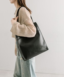 loti | loti ワンベルトショルダー(トートバッグ)