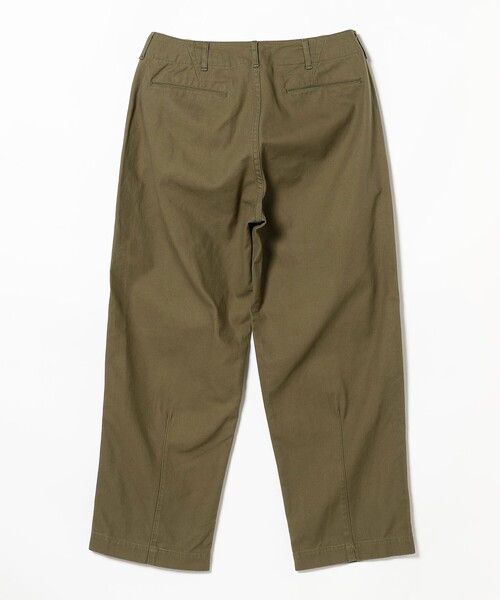 BEAMS LIGHTS（ビームスライツ）の「BEAMS LIGHTS / 『essential』 新見ソーイング製 コットンサージ ミリタリー チノ（チノパンツ・メンズ・オリーブ・1/2/3/4）」の17枚目の写真