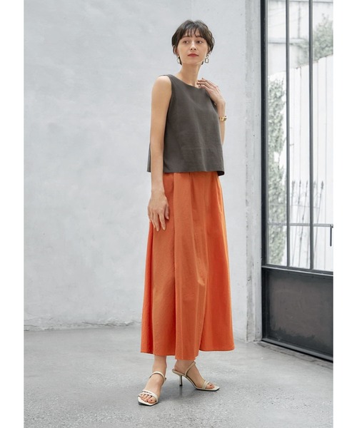 STYLE DELI（スタイルデリ）の「クロップド丈ノースリコットン混紡ブラウス（シャツ/ブラウス・レディース・ホワイト/ブラウン系・MEDIUM）」の9枚目の写真