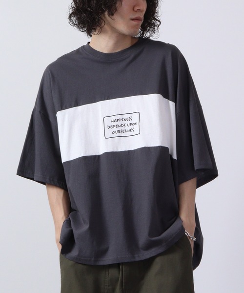 FUNALIVE（ファンアライブ）の「プリントBIGTシャツ 半袖（Tシャツ/カットソー・メンズ・チャコールグレー/ライトパープル/ブラック系/ホワイト×グリーン/ホワイト×グレー/ホワイト/ホワイト×パープル/グリーン/ホワイト×ブラック/ブラック系2/ベージュ系2/ミント/ホワイト×ライトグレー/ベージュ系/オレンジ/ブラウン系/ベージュ系1/ラベンダー/ホワイト系1/ホワイト×エメラルドグリーン/ホワイト系/ブラック系3/ライトグリーン/ブルー/チャコール/ブラック/杢グレー/ブラック系1/ベージュ/ネイビー/グリーン系/ダークグレー/ホワイト×ネイビー/モカ/ライトブラウン/ホワイト系2・XL/M/L）」の18枚目の写真