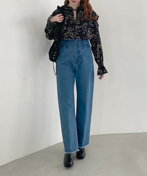 mysty woman（ミスティウーマン）の「フラワープリントリボンブラウス　973087（シャツ/ブラウス・レディース・グレイッシュブルー/ベージュ/ブラック・FREE）」の14枚目の写真