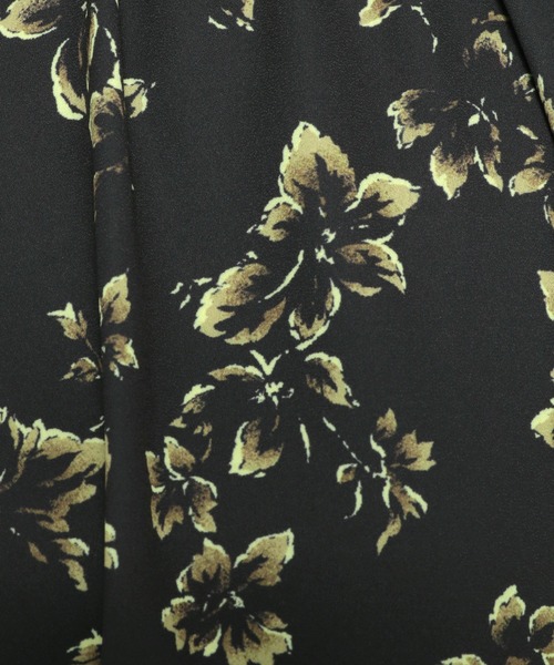 mysty woman（ミスティウーマン）の「フラワープリントリボンブラウス　973087（シャツ/ブラウス・レディース・グレイッシュブルー/ベージュ/ブラック・FREE）」の20枚目の写真