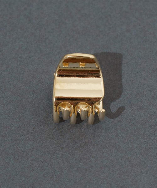 flower（フラワー）の「プチゴールドクリップ（バレッタ/ヘアクリップ・レディース・ゴールド・FREE）」の4枚目の写真