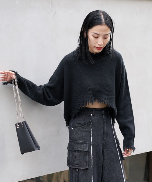 COLONY 2139（コロニートゥーワンスリーナイン）の「クラッシュニットショートプルオーバー（ニット/セーター・レディース・グレー/ブルー/ブラック・FREE）」の4枚目の写真